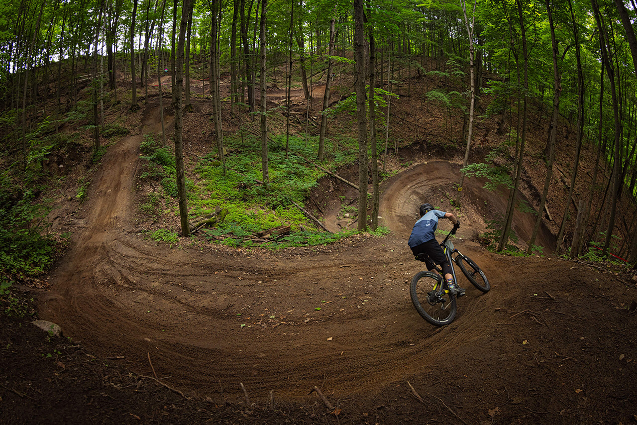 Cyclo Vif Soldes Magasin -Cyclo Vif Soldes Magasin 2023 0706 CTrahan CWX SS HShoe AirDH 89 Edit scaled 1